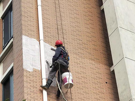 外墻瓷磚漏水怎么辦？瓷磚外墻滲水是怎么回事？